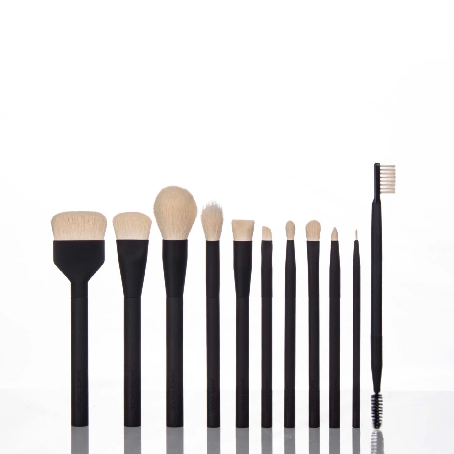 JUEGO DE BROCHAS DE MAQUILLAJE DE 11 PIEZAS DE LARUCE PRO SERIES