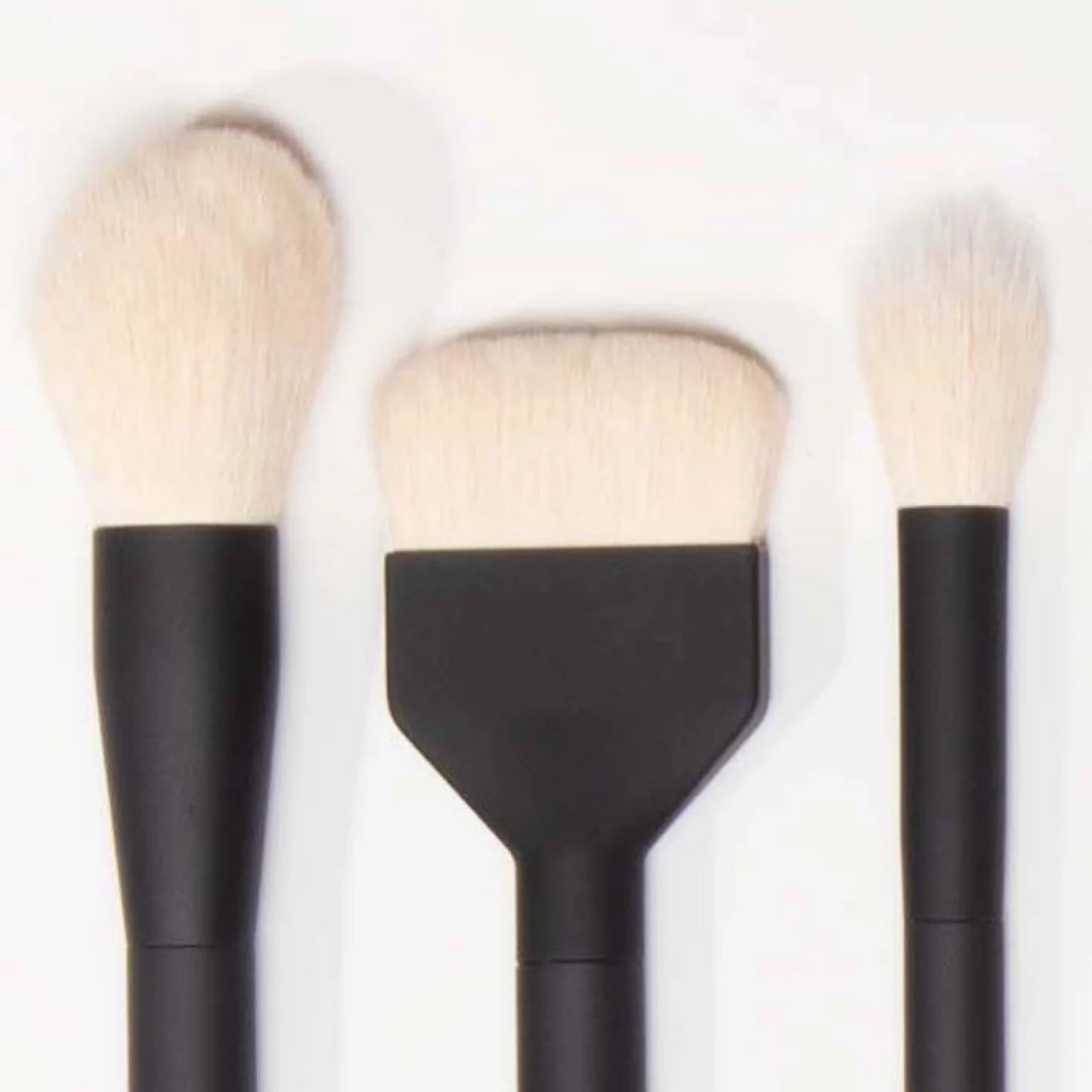 JUEGO DE BROCHAS DE MAQUILLAJE DE 11 PIEZAS DE LARUCE PRO SERIES