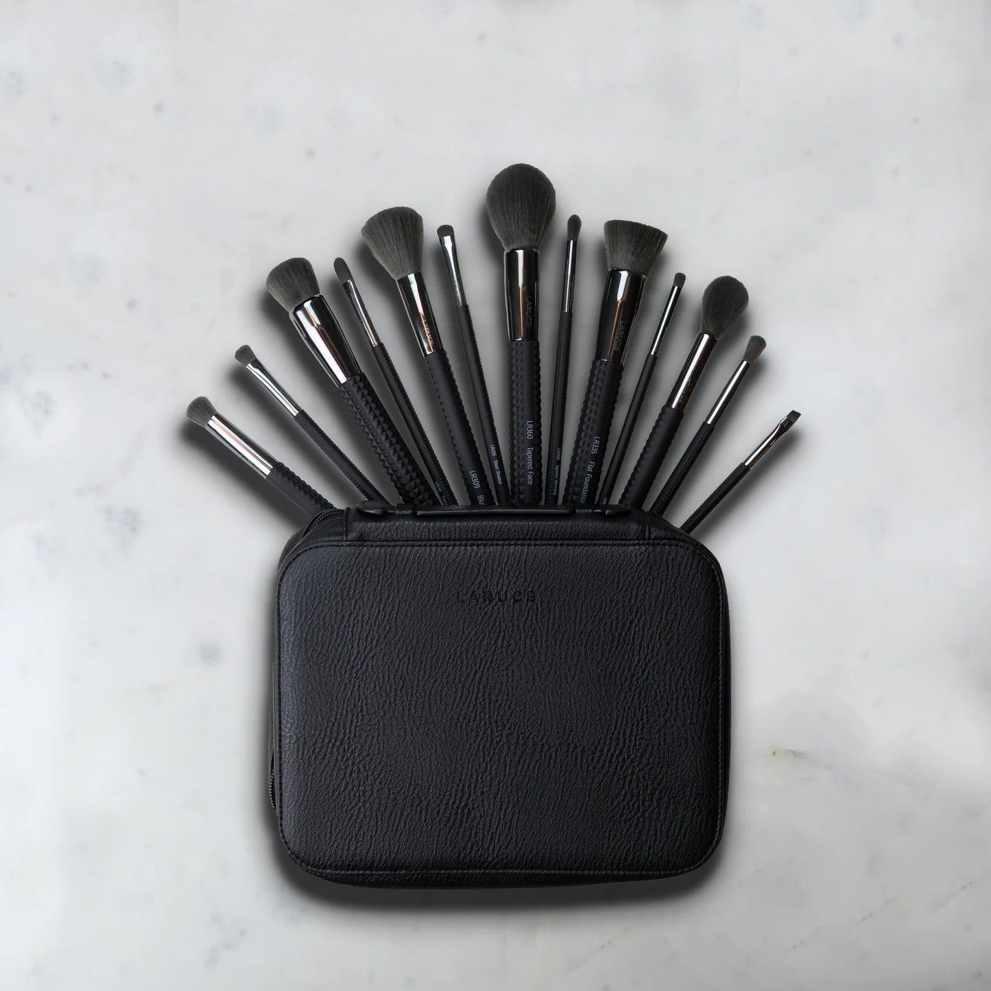 JUEGO DE BROCHAS DE MAQUILLAJE ANN DE 13 PIEZAS CON ESTUCHE